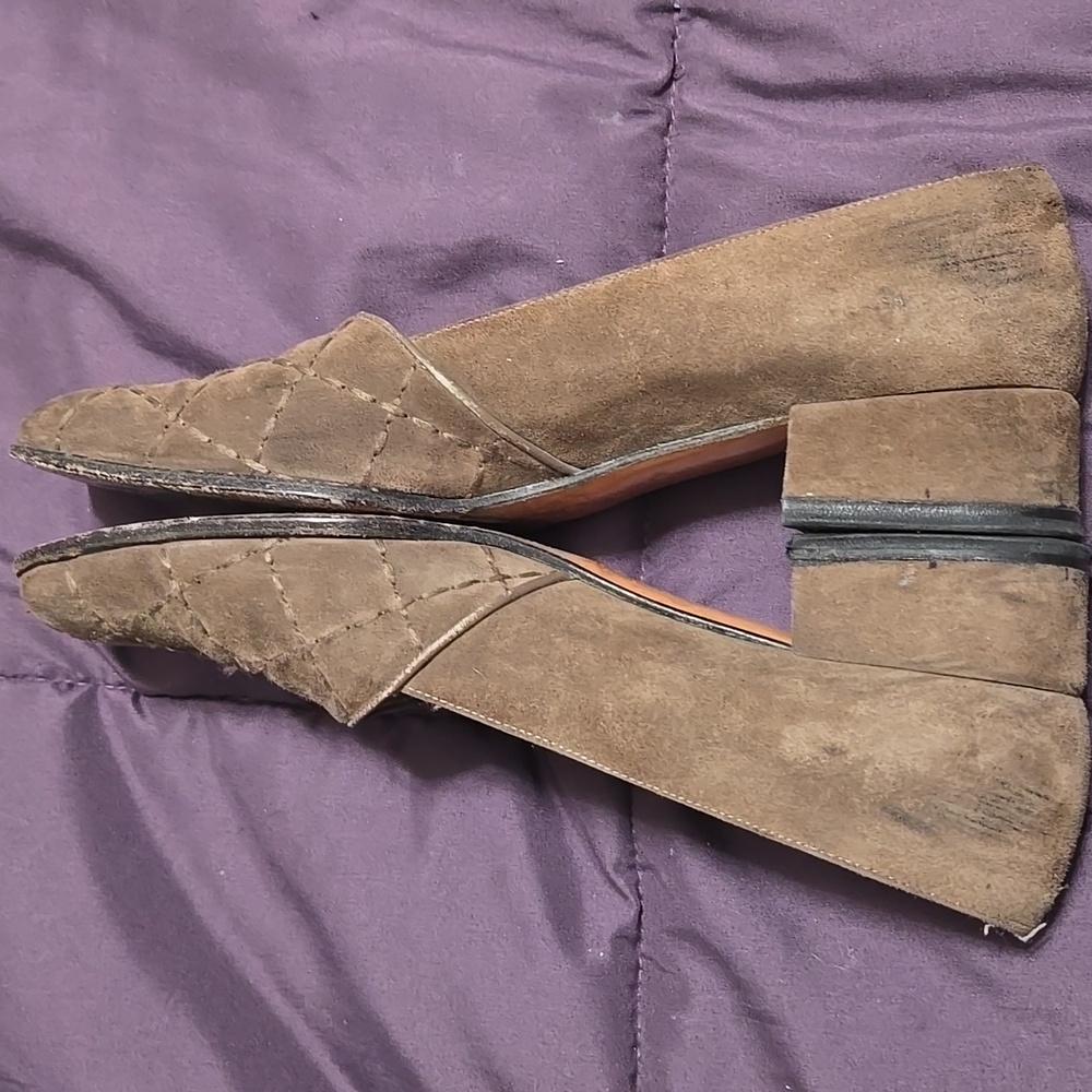 Vintage Salvatore Ferragamo Quilted Brown Suede Heels Size 8.5 - Picture 8 of 12